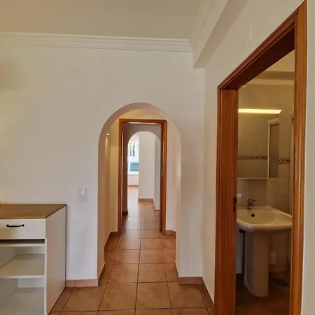 Vilamoura With 2 Pools, Terrace & Ac * Quarteira